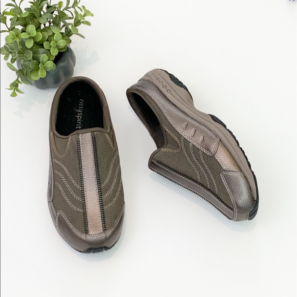 easy spirit vapour 2 clogs